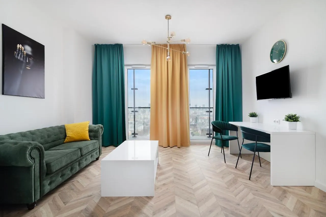Vola Palace Warsaw 0*,
